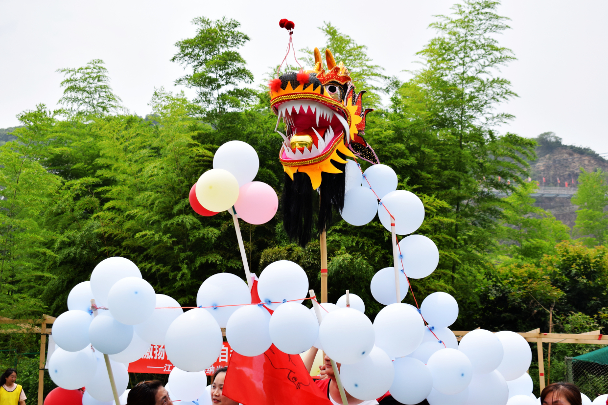 黑马陈:常州团建无锡拓展泡泡龙团建活动受青睐