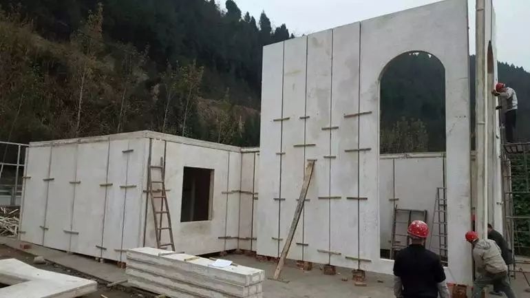 星河纪实:三天建装配式别墅!