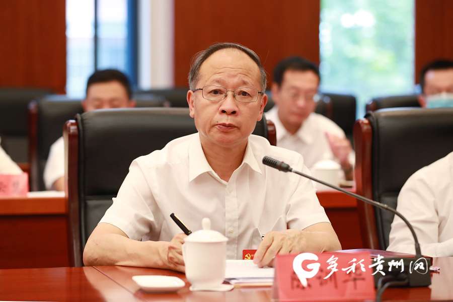 「聚焦省委十二届七次全会」陈训华:确保按时高质量打赢脱贫攻坚战