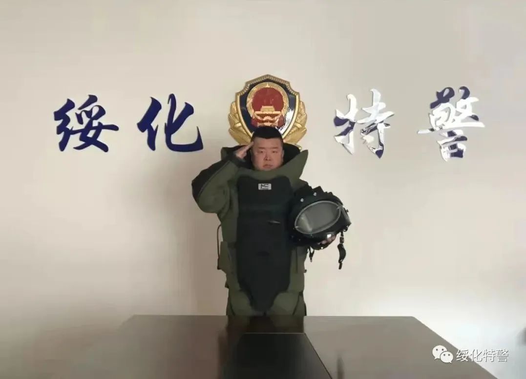 核心使命2022 · 人物 李洪亮 一位防爆特警的惊彩人生