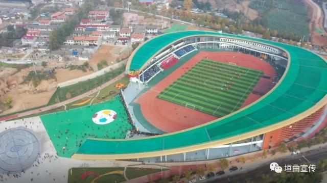 垣曲县公共体育场及全民健身中心正式落成投入使用