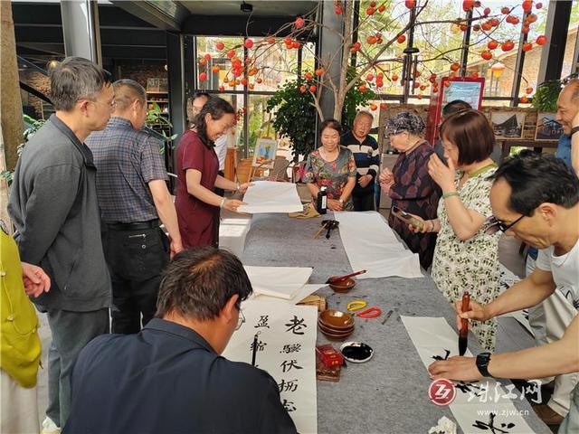 墨韵传温情武风润乡风——师宗县老年大学走进冒水洞开展文化下乡活动 - 图2