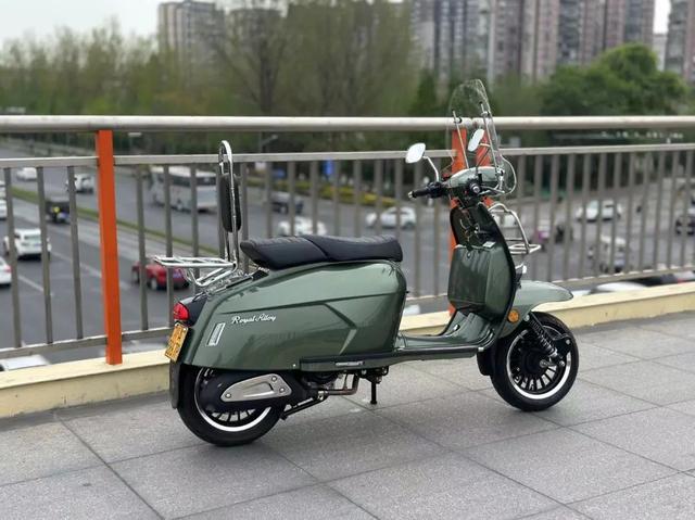 详细测评royal alloy gp150︱饱含金属气息的极致复古