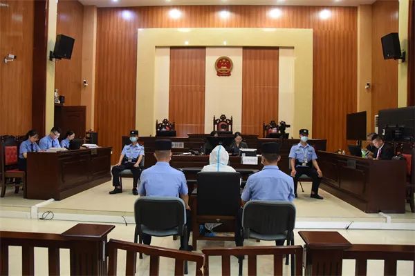 贪污受贿!广西多名官员出庭受审