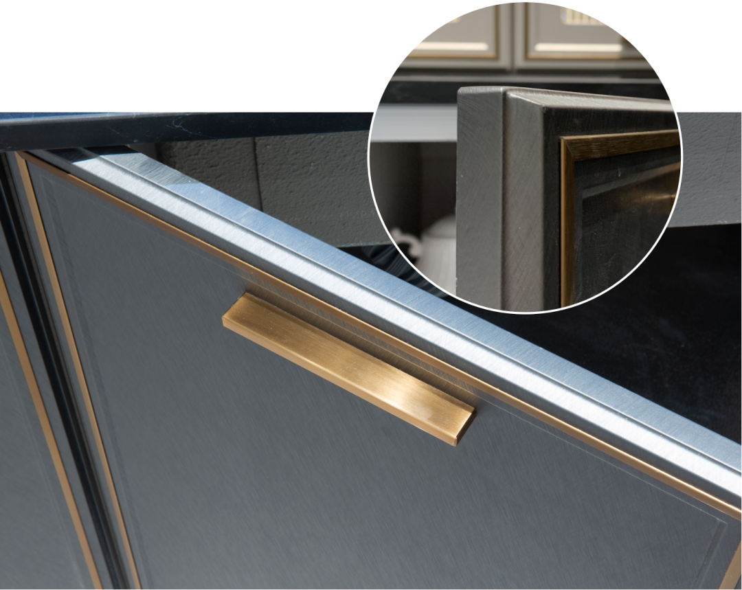 新款吸塑门型    采用四周侧面内退斜边设计