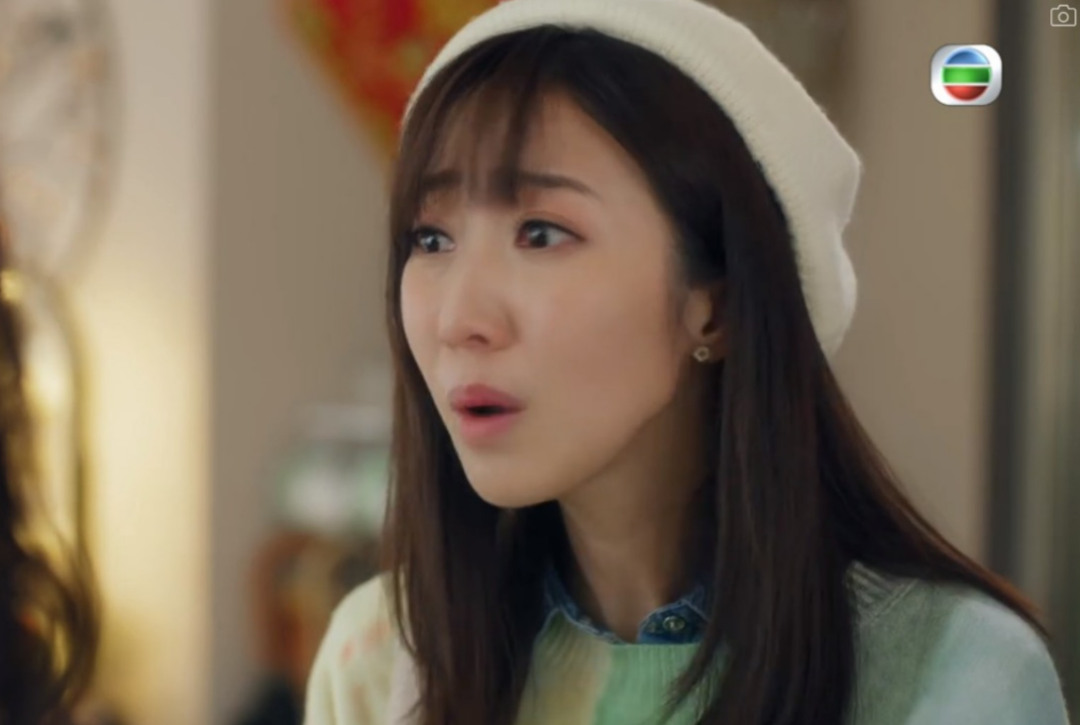 正上位!27岁港姐亚军为事业,不心急恋爱!以陈法拉为目标