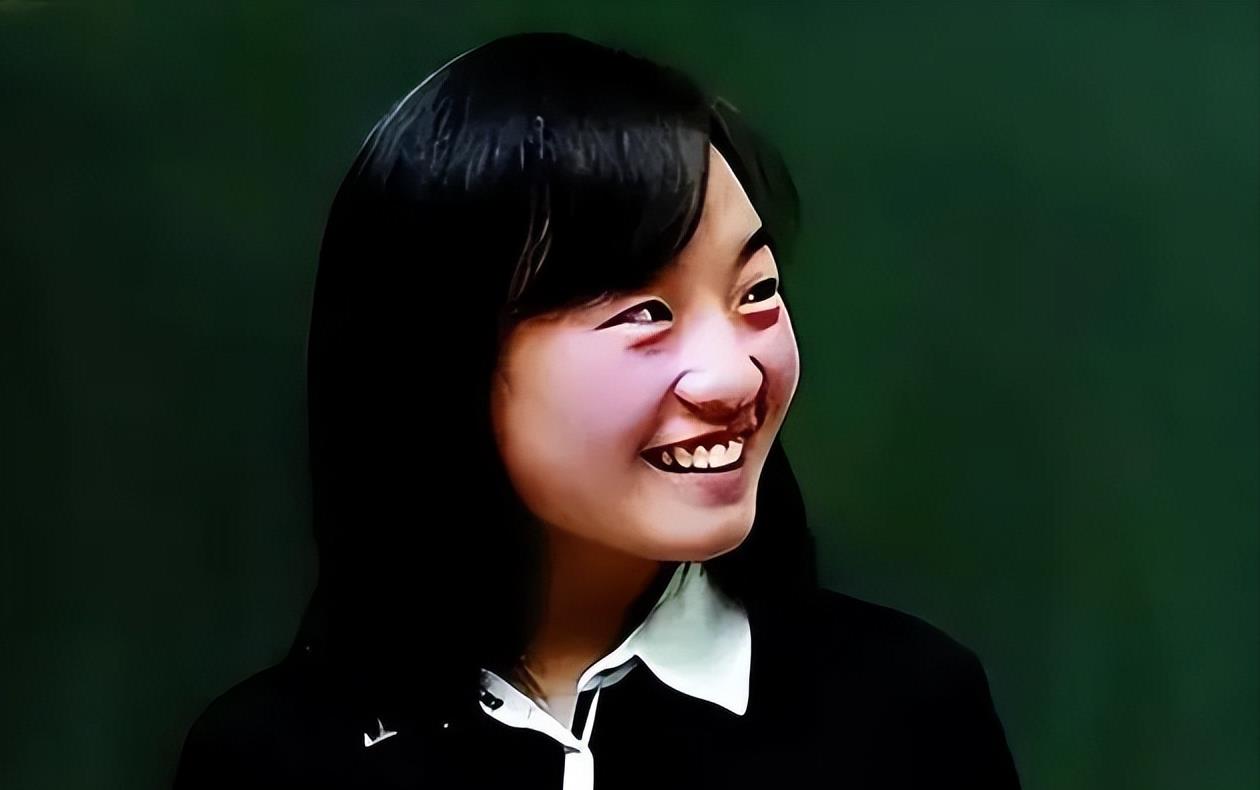 13岁喂猪,一夜爆红后被张艺谋劝退娱乐圈,38岁的魏敏芝如何了?