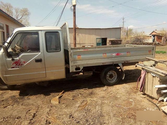 金马三轮车4缸机汽车多少钱一辆