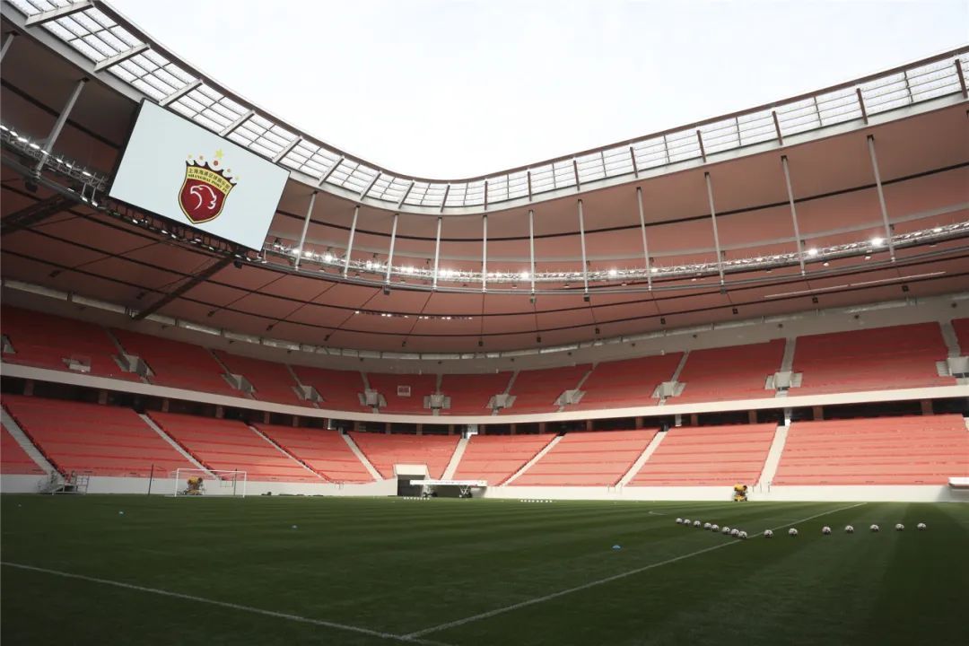 冠军球场,上海荣耀!走进上汽浦东足球场