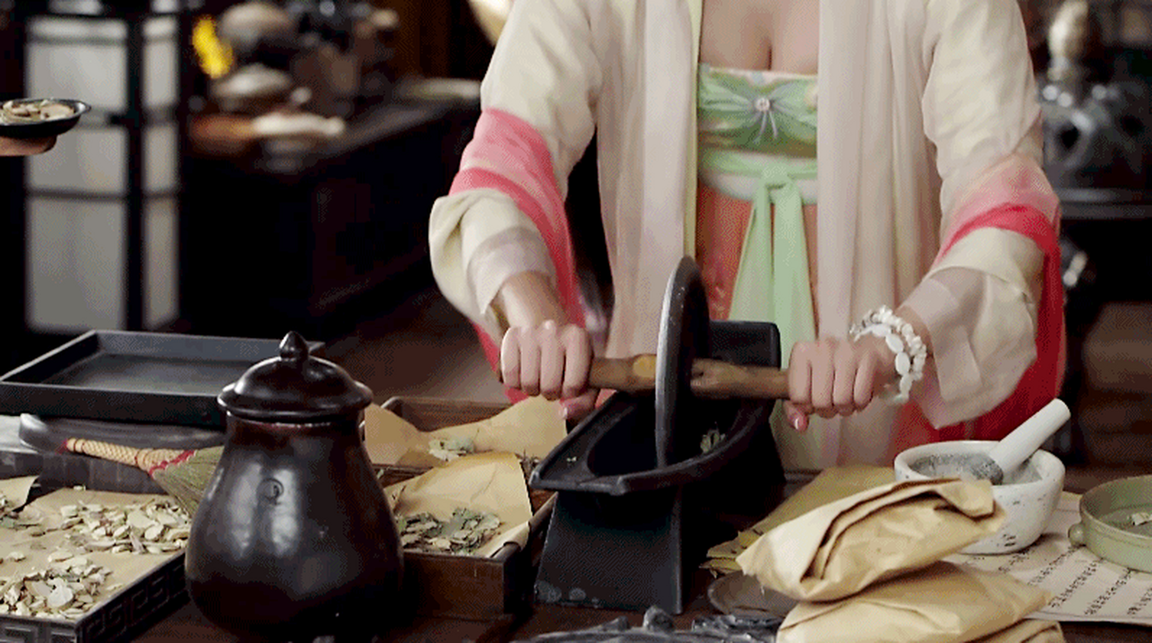 此前,阚清子因为在电视剧《通天狄仁杰》里的扮相被送上热搜.