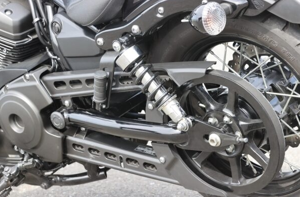 为什么很少有摩托车使用皮带传动?它与传统链条区别是什么?