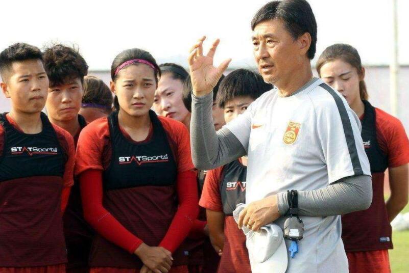 贾秀全卸任!2原因成提前下课导火索,中国女足已开始选帅工作
