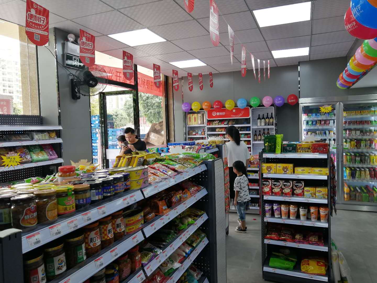 便利仔便利店,未來便利店有取代商超的趨勢嗎?