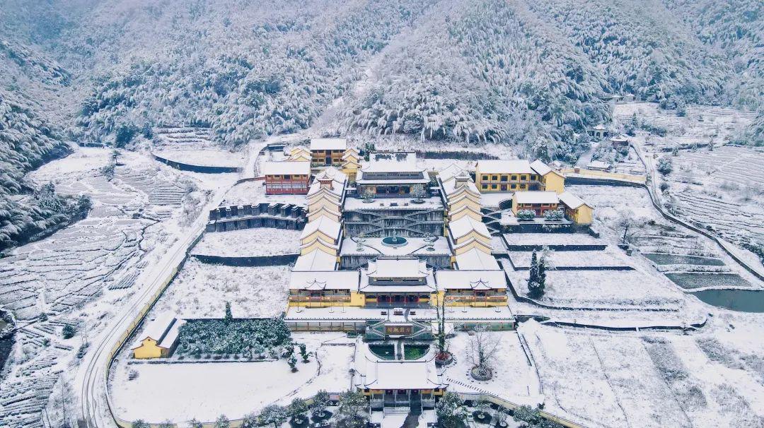 踏雪问禅心自成暖宜春八景之仰山积雪