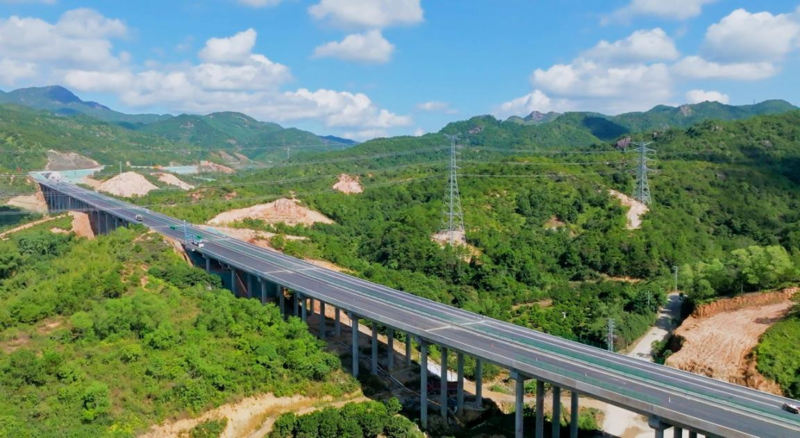 路面工程顺利收官!潮州东联络线计划本月底建成通车