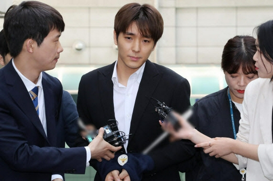 韩星崔钟勋正式刑满出狱 曾因性侵偷拍获刑两年半