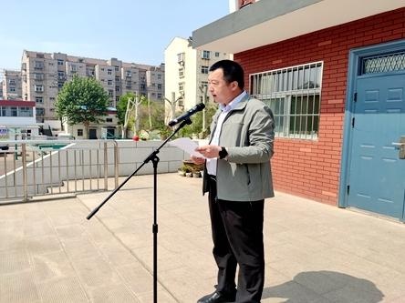 张店二中举行"防震减灾 珍爱生命"防震疏散演练活动