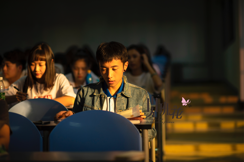 《再见,班花》9.24全国公映,痞帅王北车本色出演