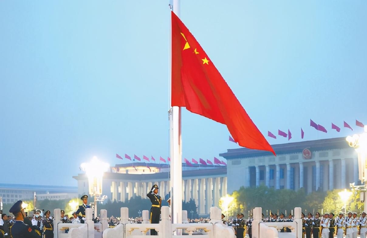 北京升旗壮观图片图片