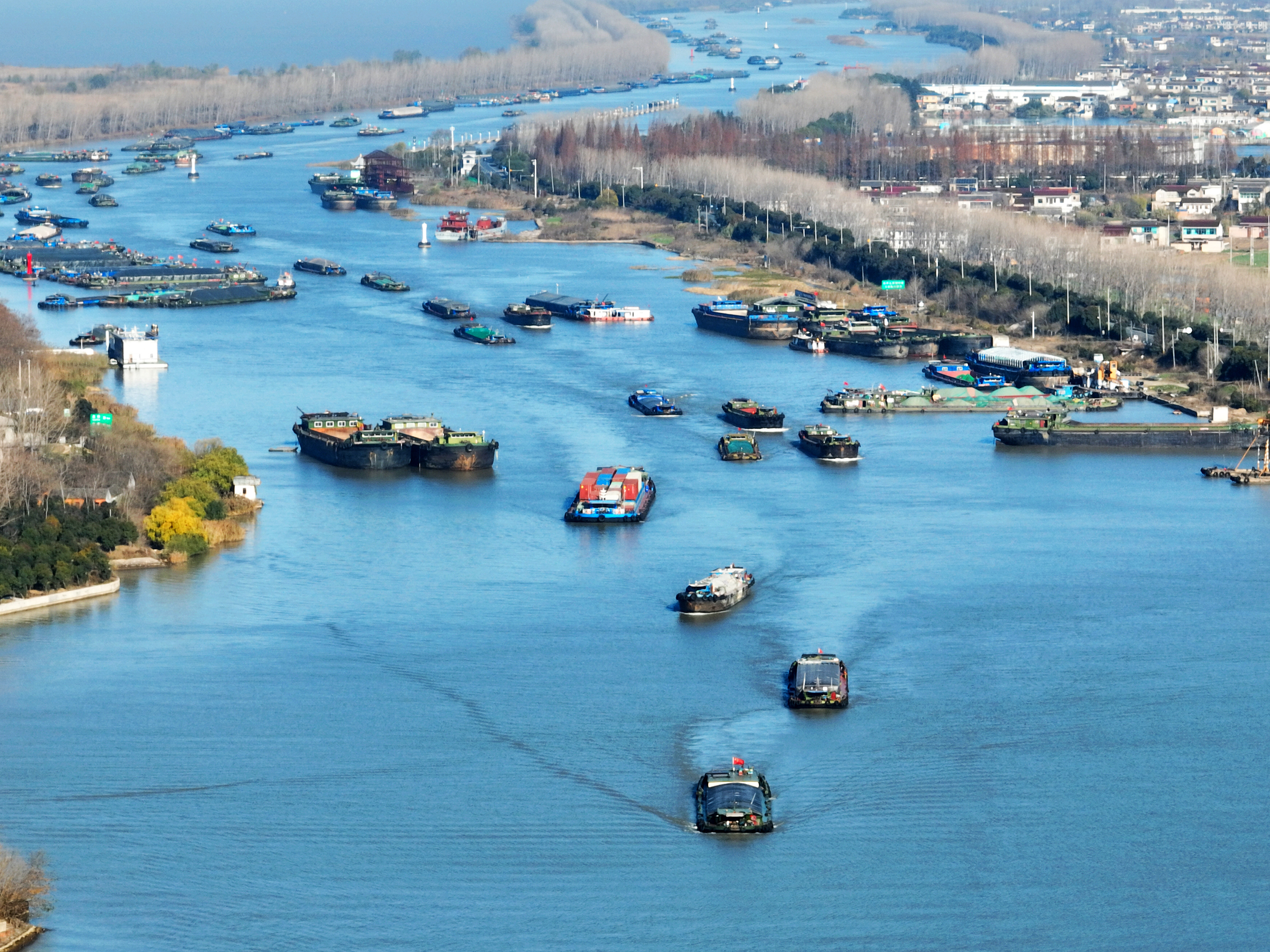 大运河两岸1000米图片