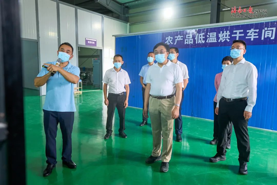 冯飞调研乡村振兴联系点文昌市公坡镇水北村