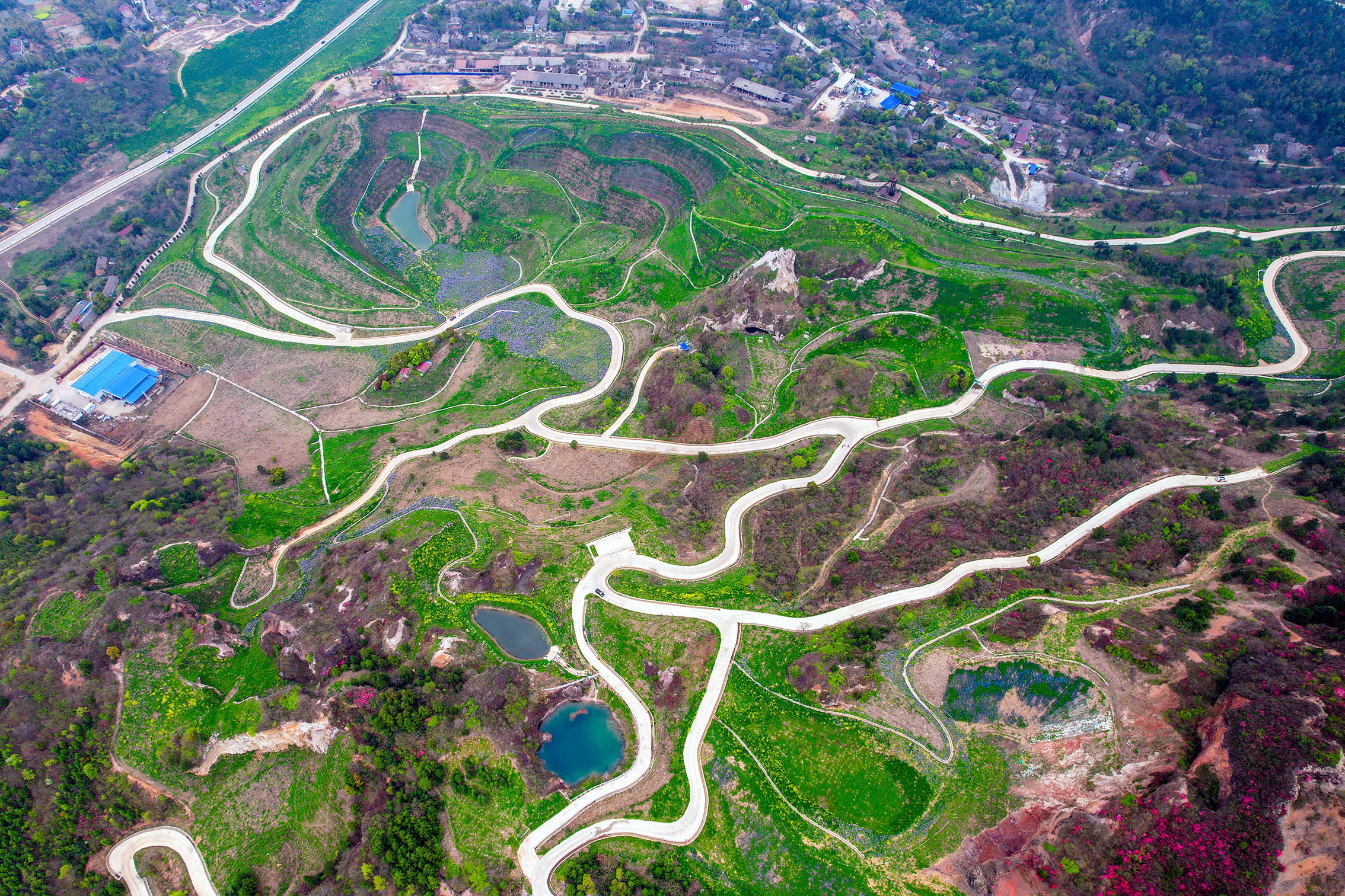 庐江:废弃矾矿换新颜