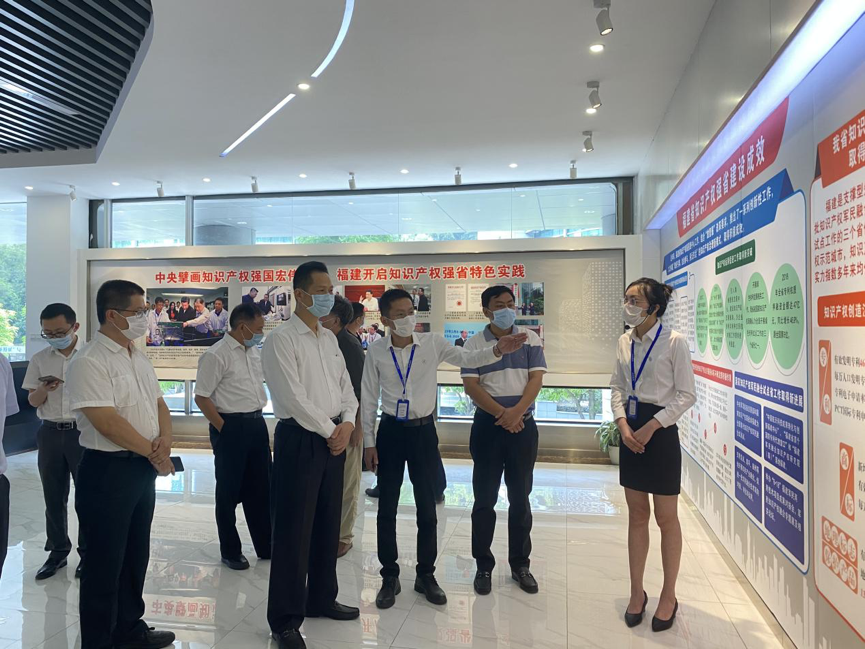 省政协副主席林钟乐率队调研"知创福建"平台
