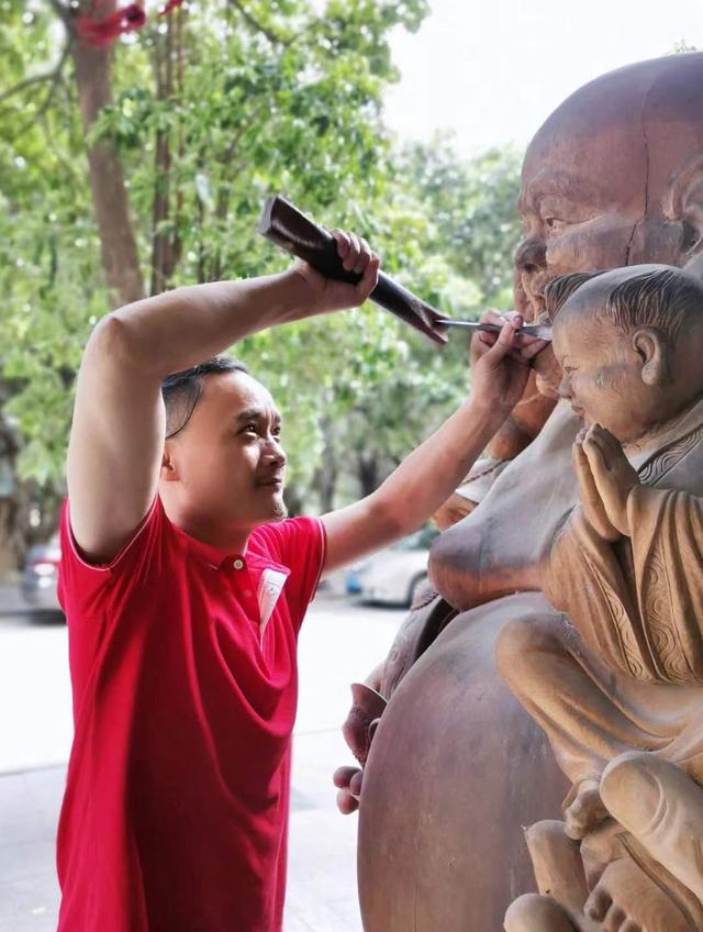 大師風範|匠心傳承,精雕細琢刻人生——惠安雕藝大師莊偉東