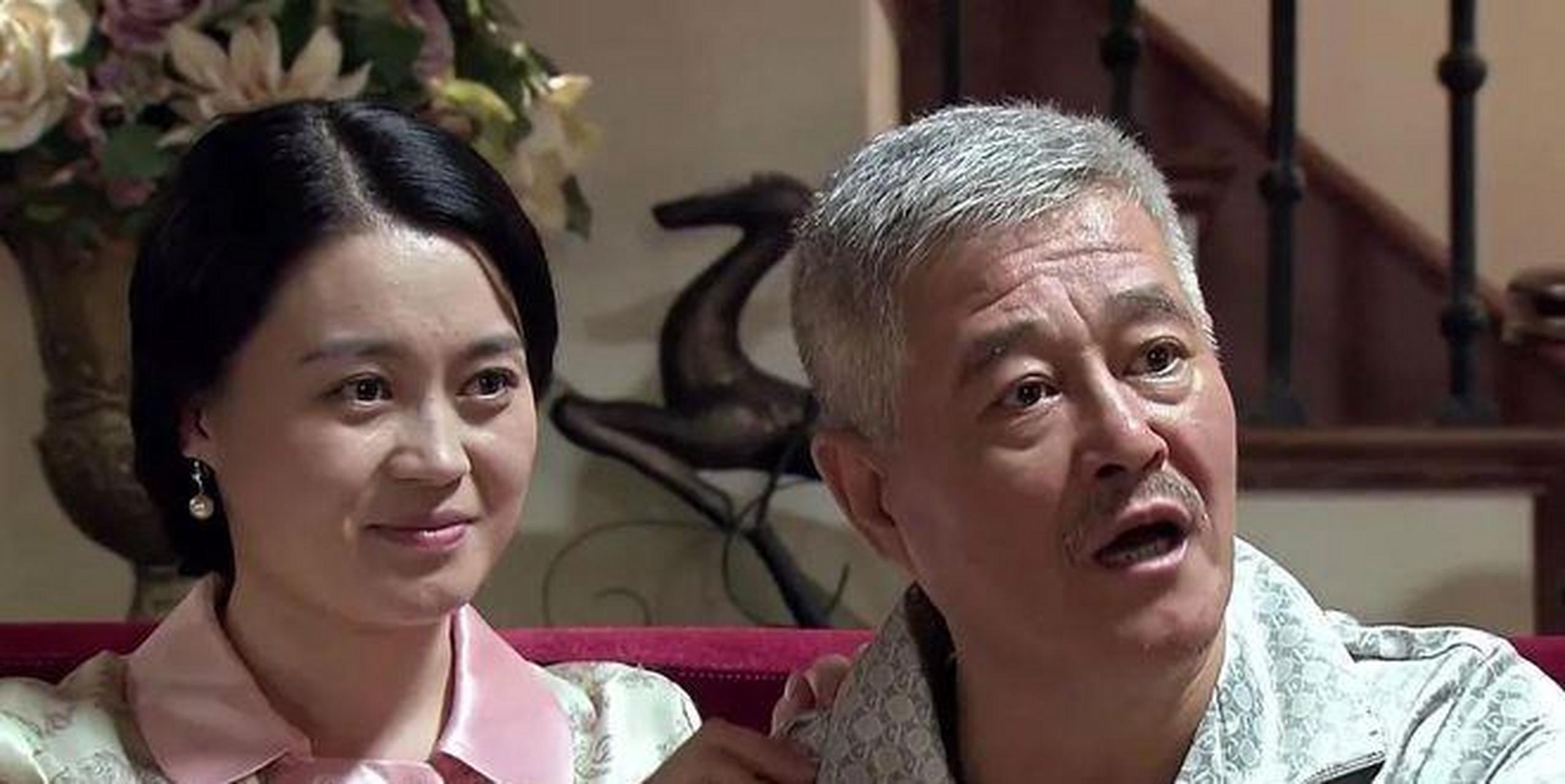 [太阳]关婷娜,电影演员出身,赵本山旗下演员,她既不会唱歌,也不会跳舞