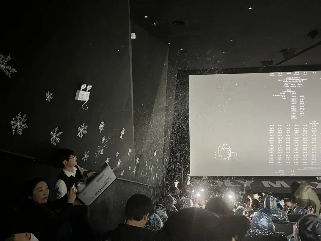 "下雪场尴尬"上热搜,你能接受这样的电影营销吗?