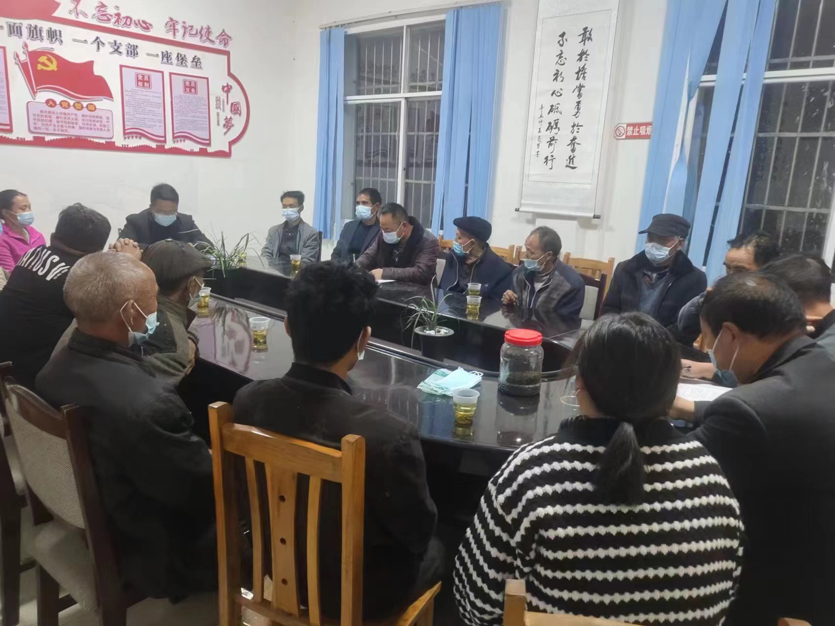 百里杜鹃普底乡永兴村驻村第一书记王启华:尽心尽责做好"五员" 助力