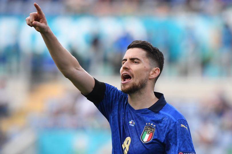 切尔西若日尼奥,以年度欧洲双冠荣誉,挑战梅西,冲击2021金球奖