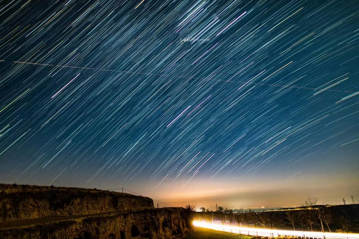 狮子座流星雨:壮观天文奇观的观测指南