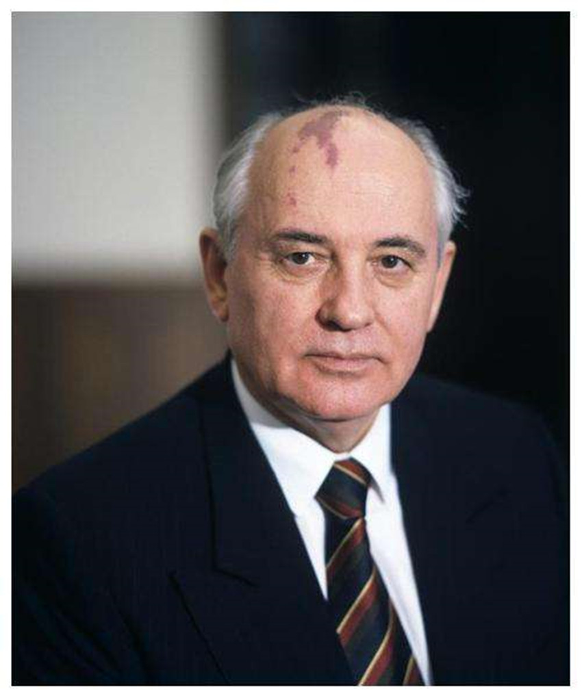 雅科夫列夫:前苏联宣传部长,仅用两年时间,就让苏联大崩溃