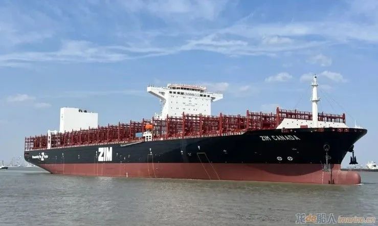 扬子鑫福6艘11800teu集装箱船项目收官