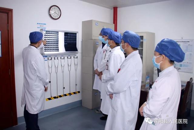 宾阳县人民医院医务人员成功为一梗阻性黄疸患者植入胆道支架