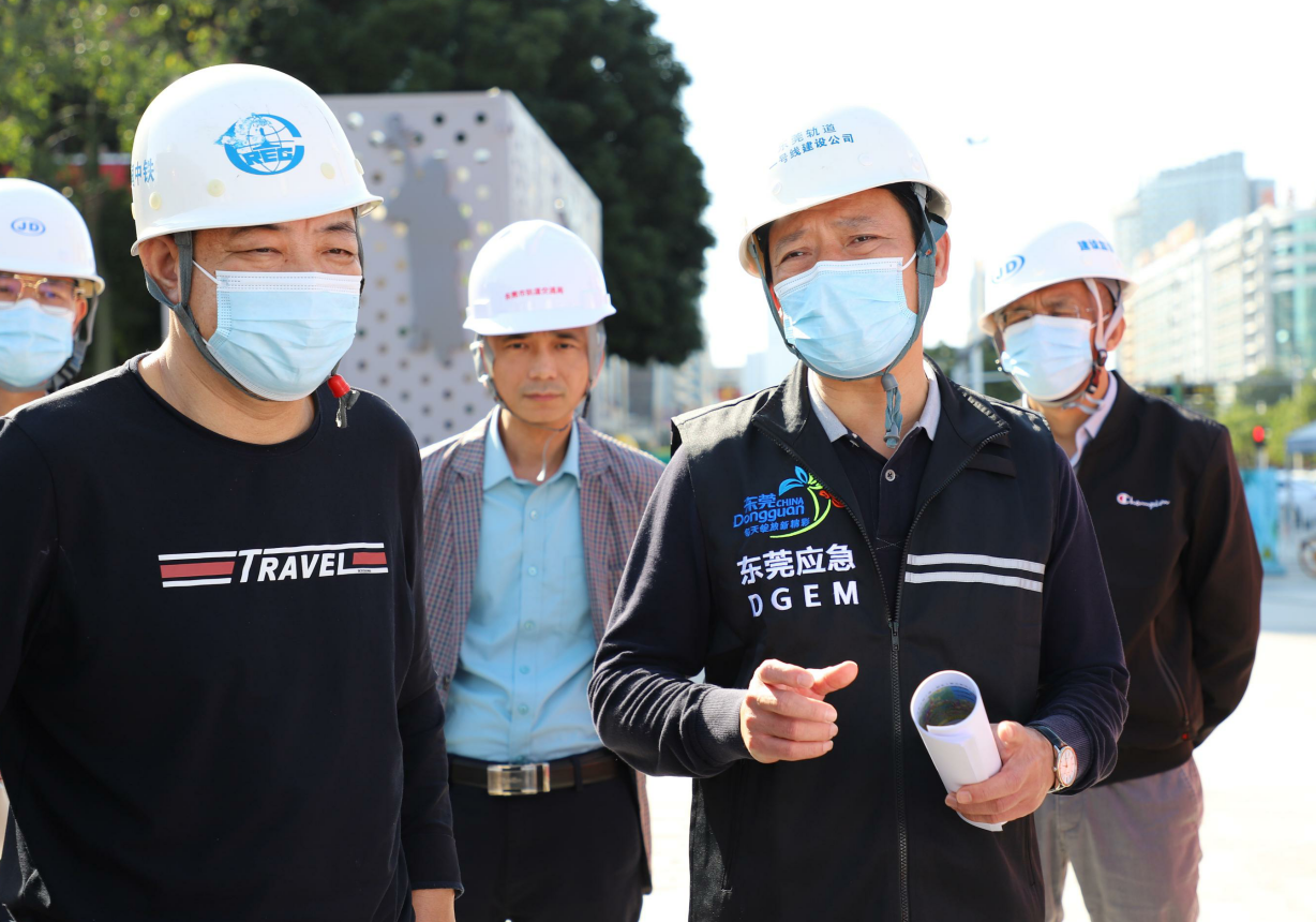 唐耀文局长带队开展轨道交通安全生产和三防工作督导检查