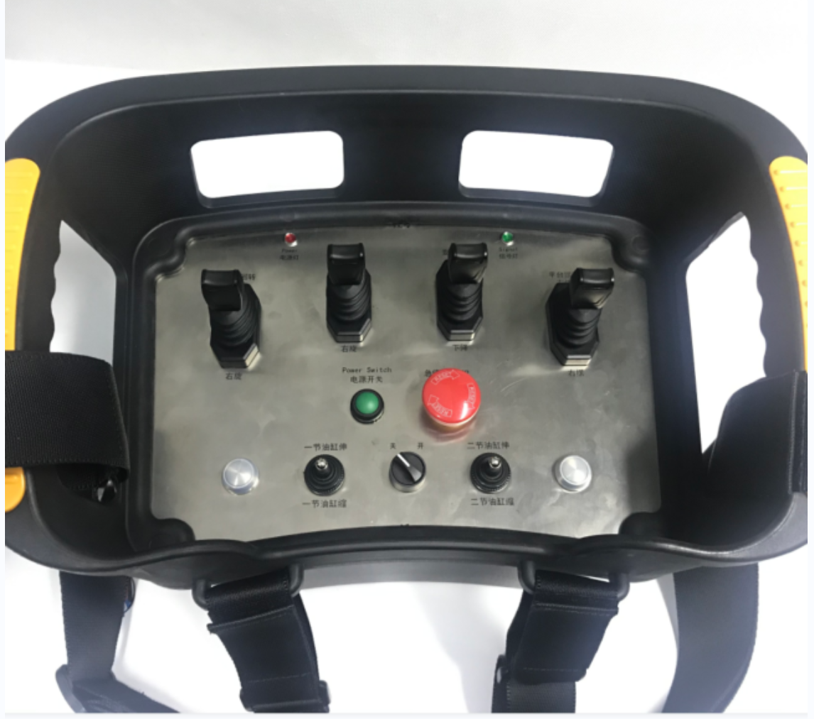 2个摩擦定位操纵杆式250米履带车无线遥控器非标定制