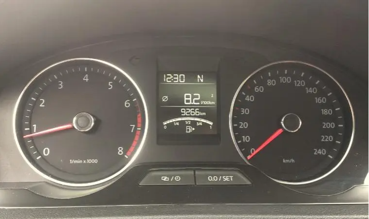 桑塔纳的油耗大约多少