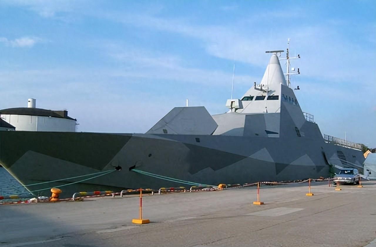 某船厂首现2000吨级核动力隐身护卫舰?