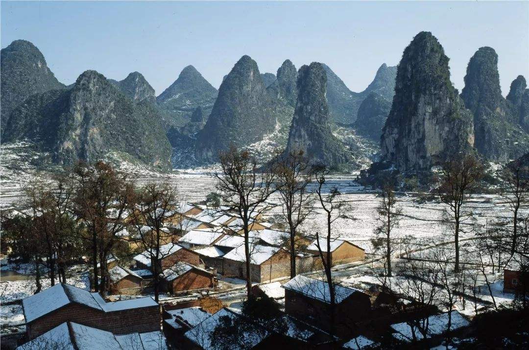 你见过桂林的雪景吗?白滢素裹,美艳惊人,好多人被惊艳到了