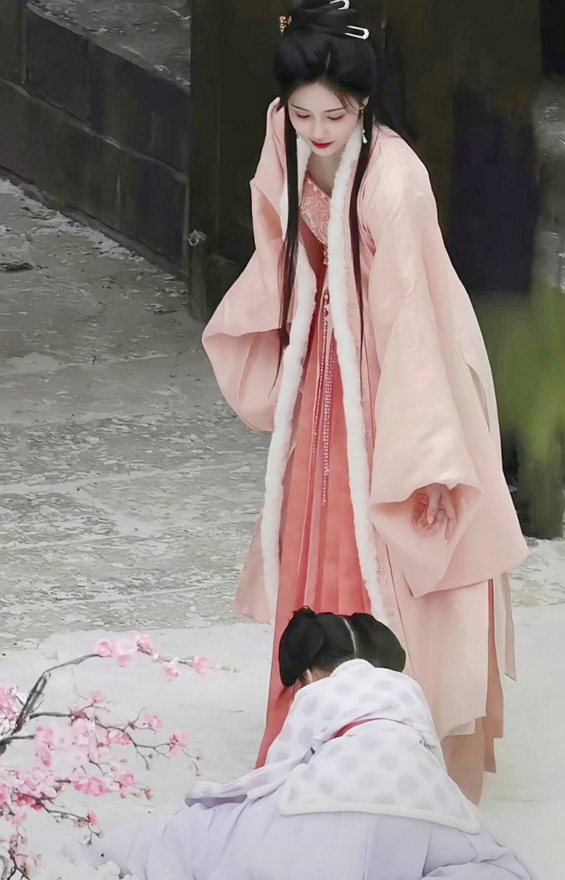 宁安如梦,我们快发,雪中一家四口的景色好美【我会替你小心的】