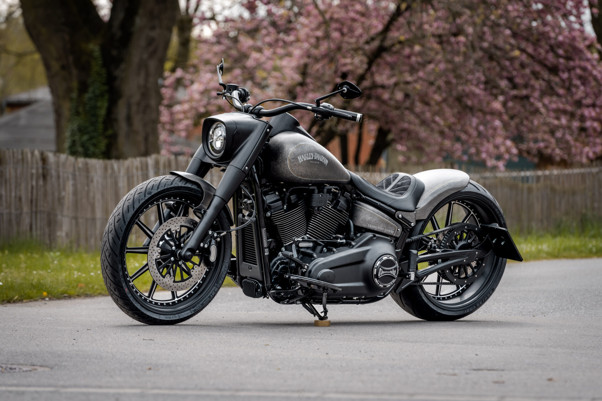 stonewash 哈雷肥仔fat boy改装欣赏