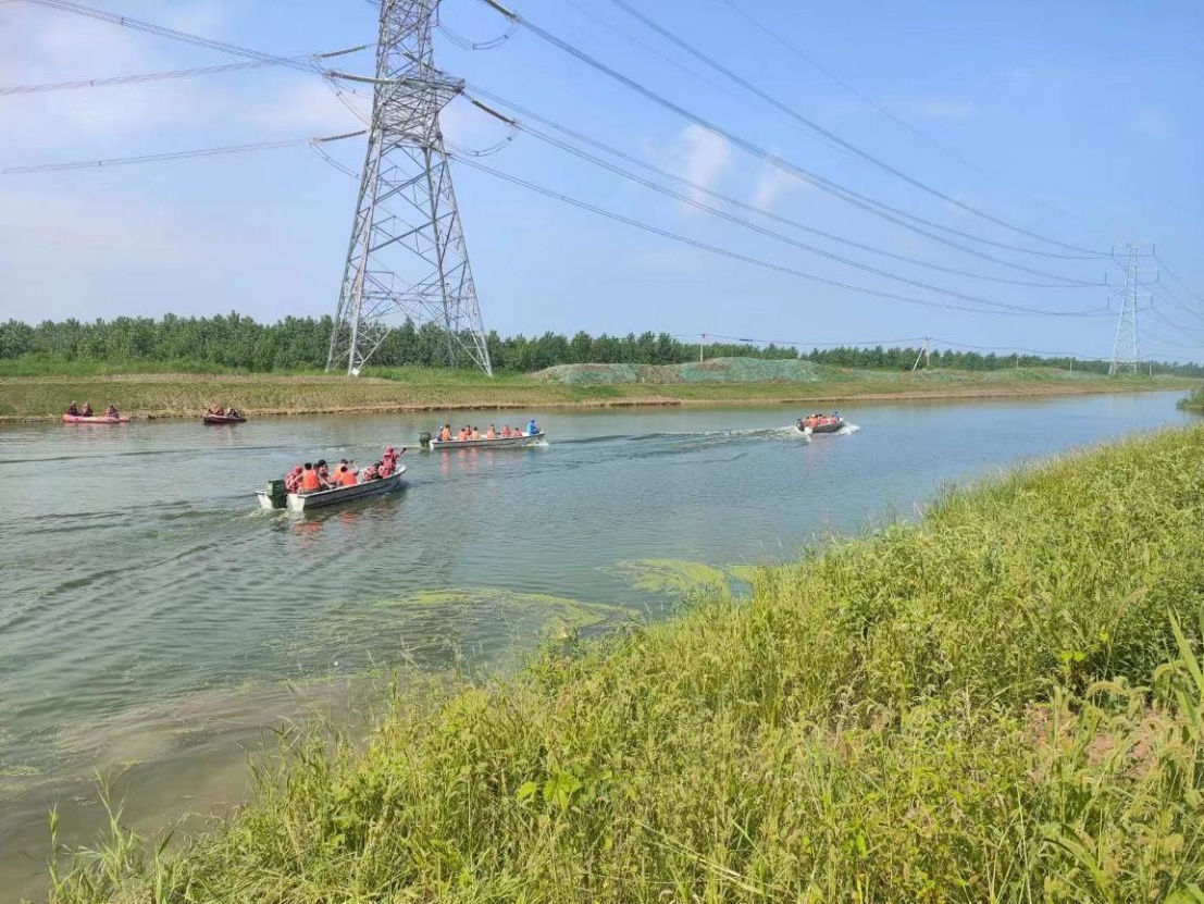 江苏省睢宁县庆安镇武装部组织民兵开展应急防汛抢险演练