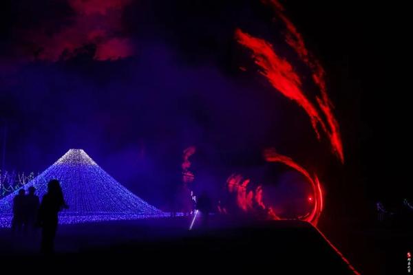 「永远跟党走 奋进新征程」荒岭变游园!郏县马头岭夜色如画