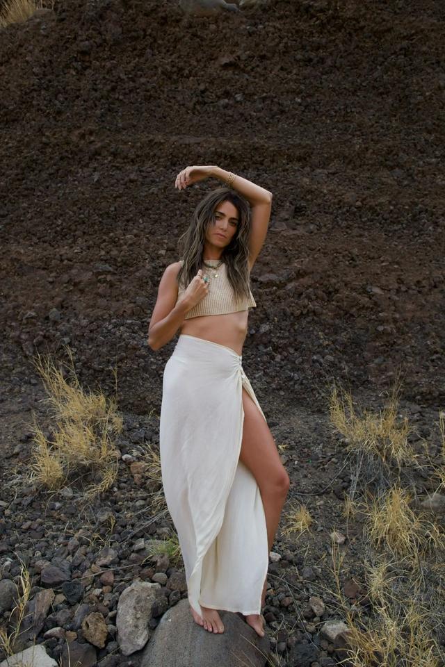 妮基·瑞德(nikki reed)为2023年2月《locale》杂志拍摄