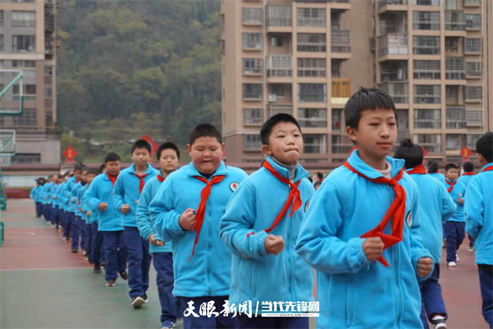 体操,武术表演……毕节市实验学校举行冬季运动会