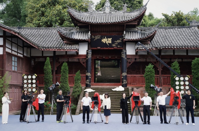 单元探案融合峨眉文化 国内首部“古建拟人化”剧集《峨眉》开机 - 图2