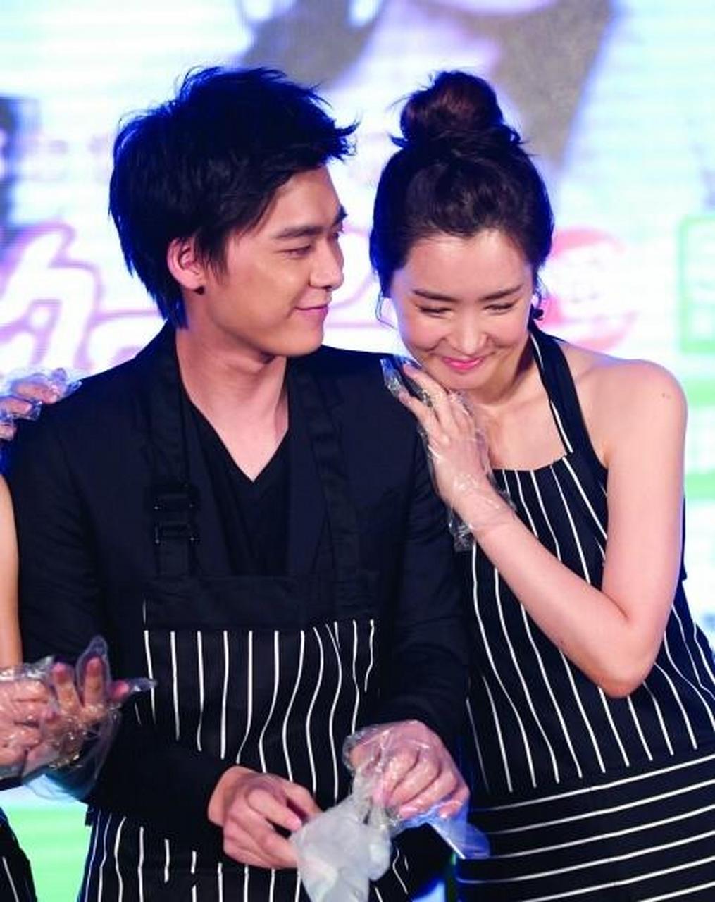 2012年,李易峰爱上韩国明星李多海,等到谈婚论嫁时,李多海却说:"你能