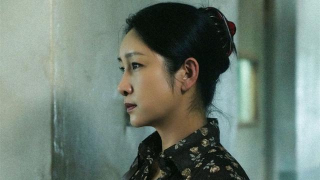 祖峰秦海璐新片《老枪》首发物料 聚焦罪案之下人性抉择